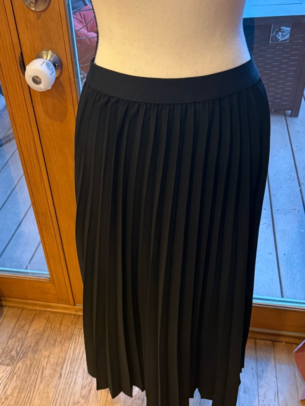 Classic Black Pleated Midi Skirt